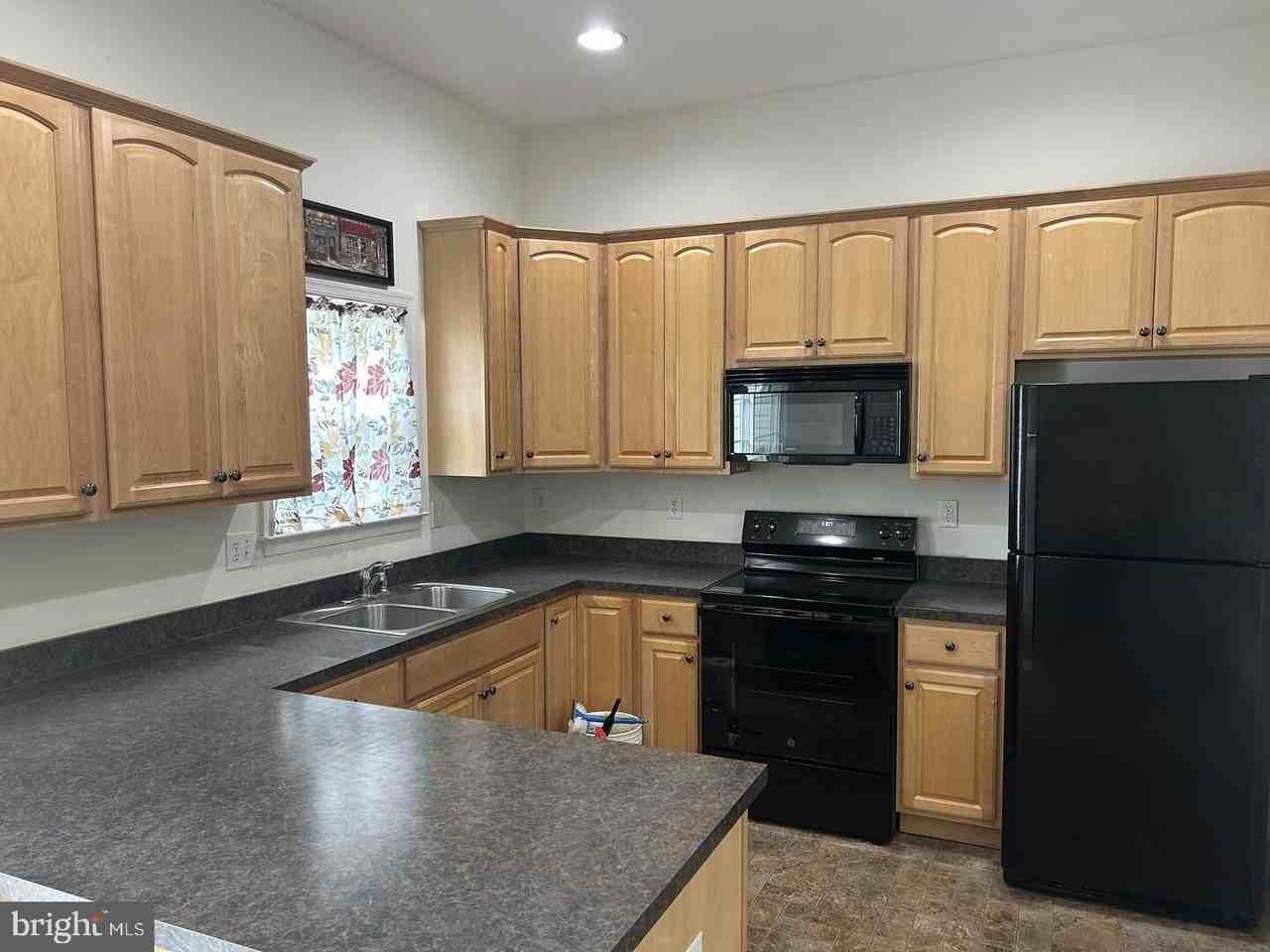 80 Apoorva Ln - Photo 2 of 15