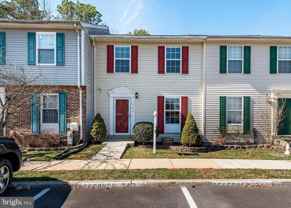 645 Realm Ct W - Photo 1 of 1