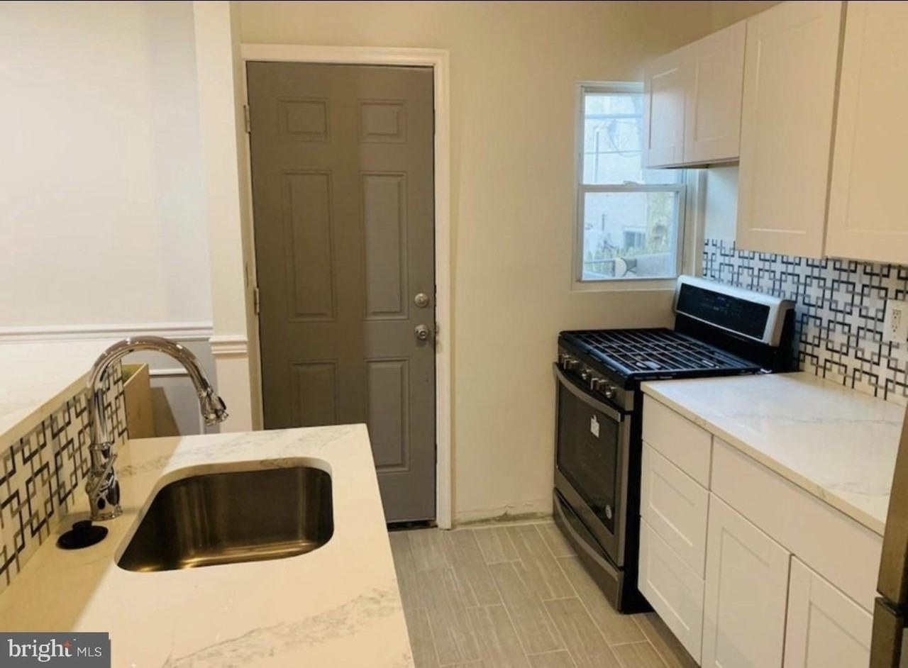 617 Montpelier St - Photo 7 of 11