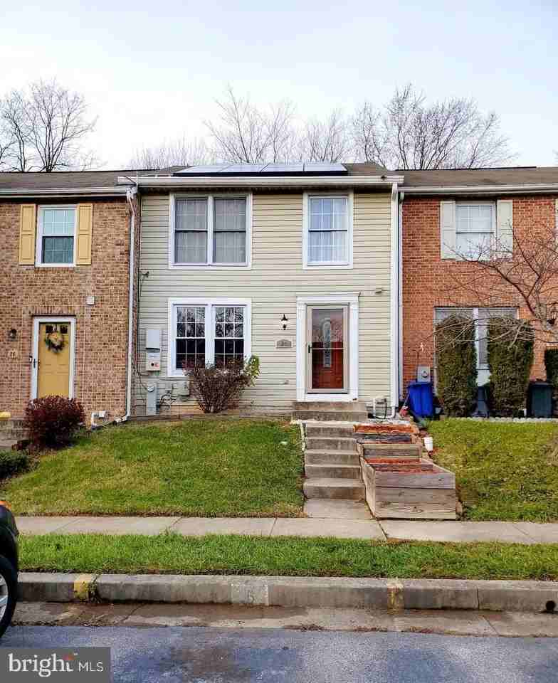 24 Ramsgate Ct - Photo 2 of 50