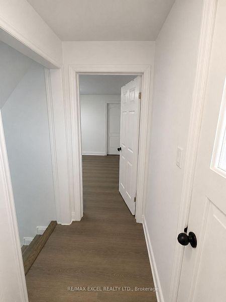 3882 Midhurst Lane - Photo 2 of 7