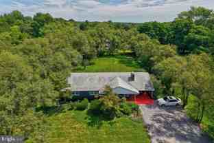 5521 Montgomery Rd - Photo 1 of 1