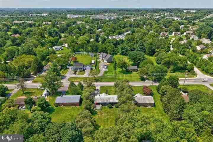 5521 Montgomery Rd - Photo 3 of 30