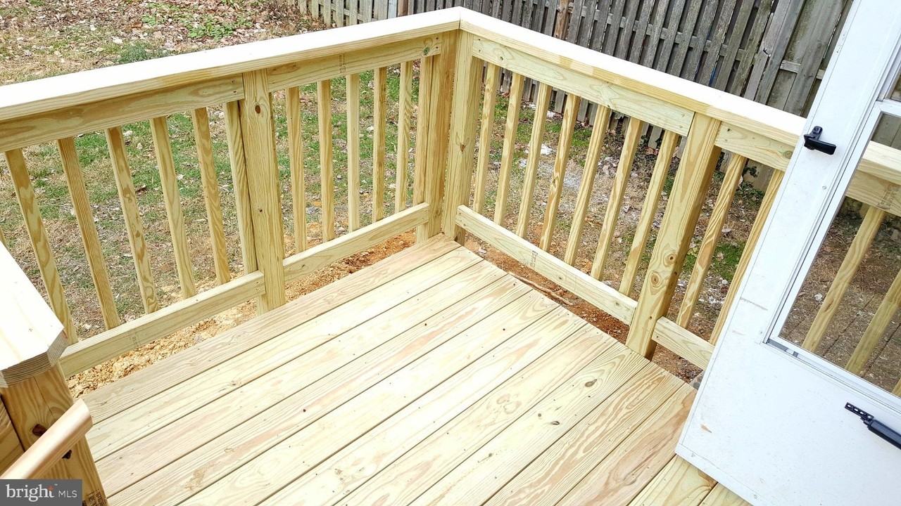 2207 Seminary Rd - Photo 6 of 17