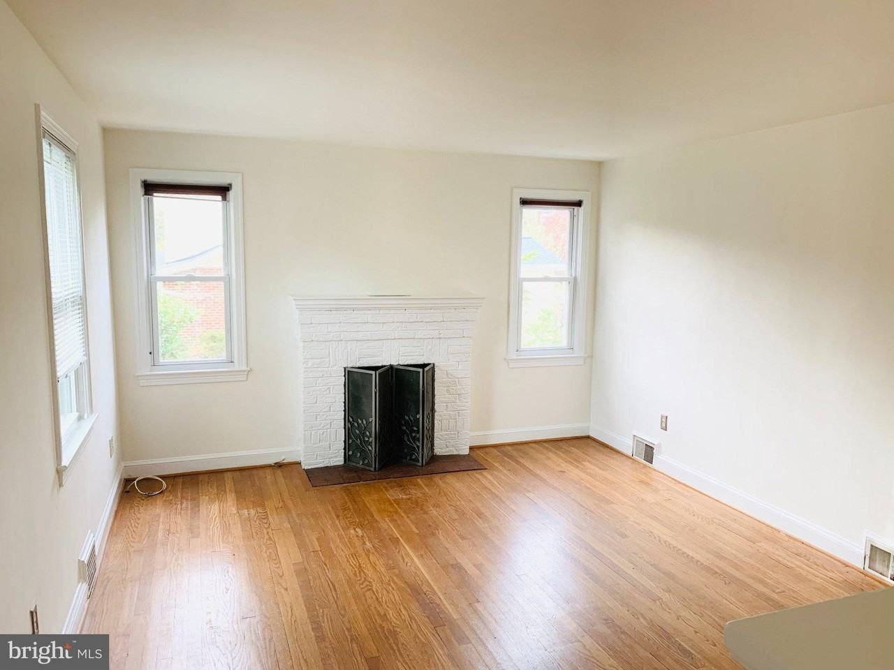 2207 Seminary Rd - Photo 7 of 17