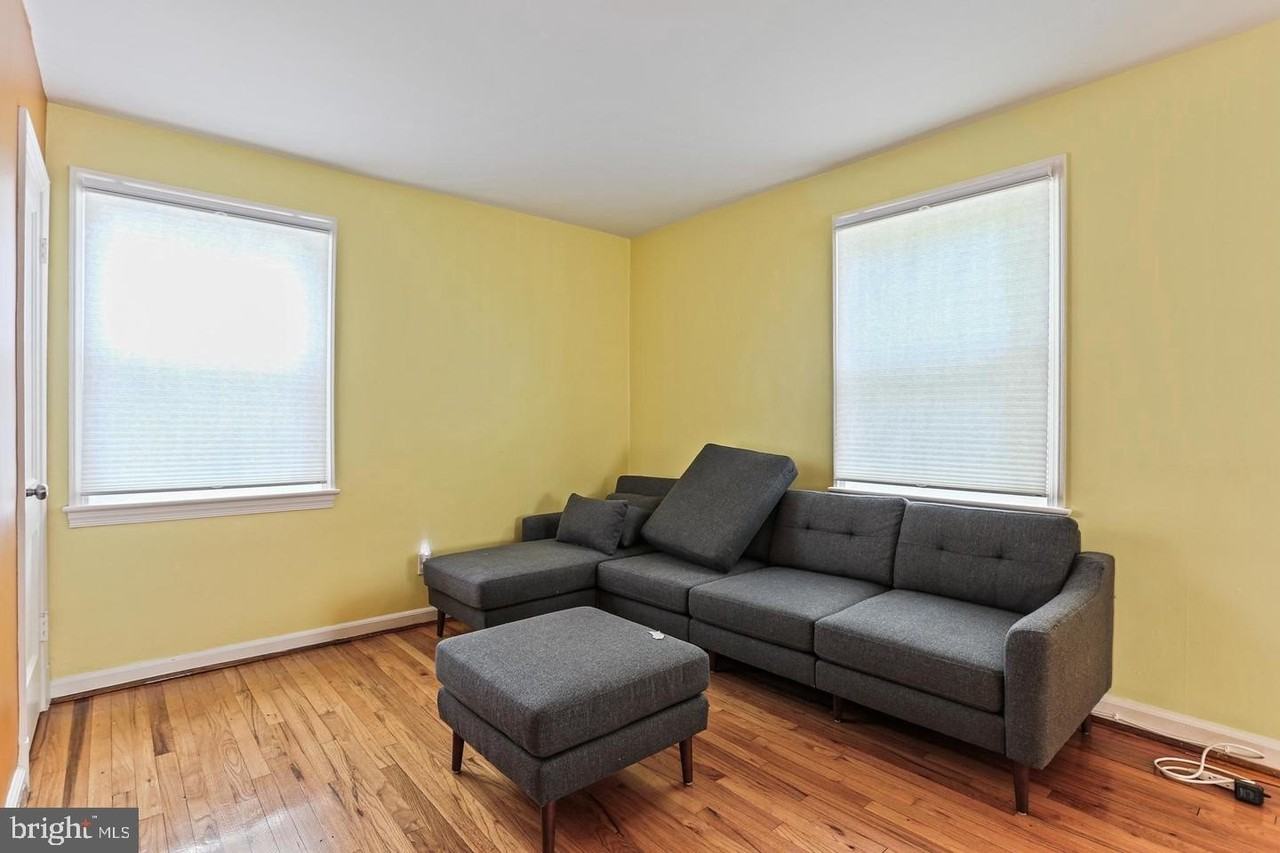 11713 King Tree St - Photo 6 of 21