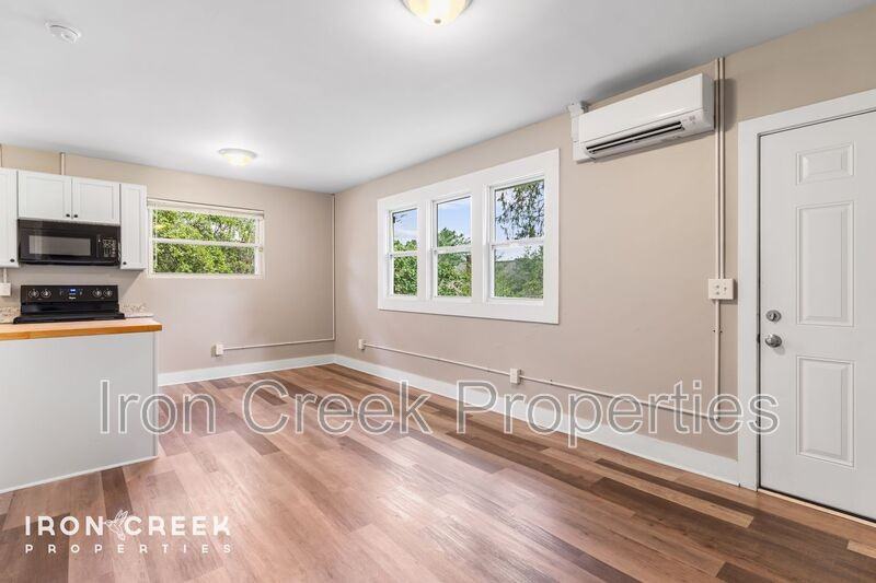 346 Cummins Rd #2 - Photo 5 of 15