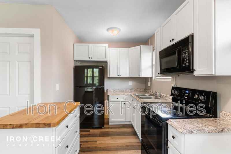 346 Cummins Rd #2 - Photo 6 of 15