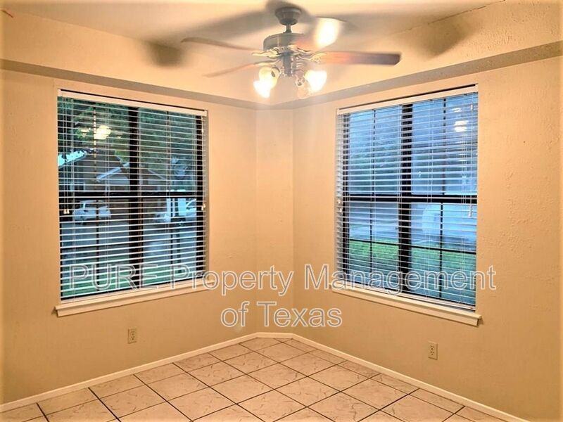 2907 Pearl St #101 - Photo 4 of 22