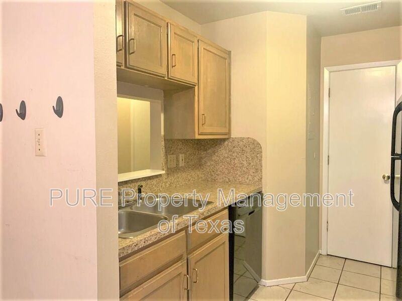2907 Pearl St #101 - Photo 6 of 22