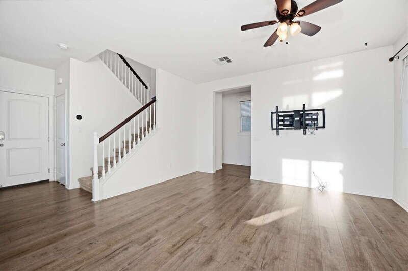 1482 Franceschi Dr - Photo 4 of 43