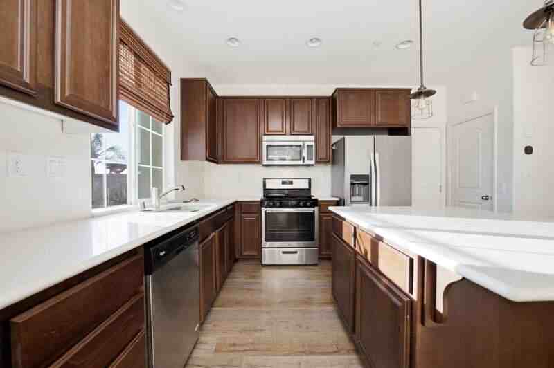 1482 Franceschi Dr - Photo 6 of 43