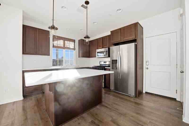 1482 Franceschi Dr - Photo 7 of 43