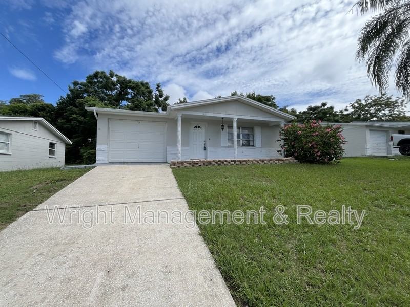 5033 Farley Dr - Photo 2 of 25