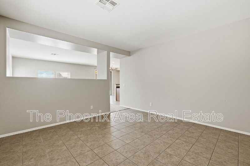 785 E Desert Moon Trl - Photo 7 of 47