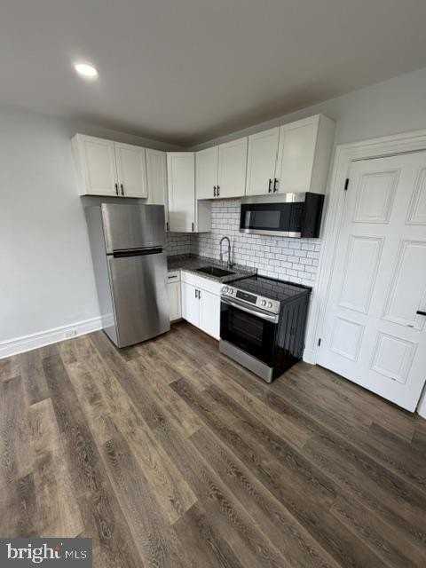 665 Locust St - Photo 6 of 6
