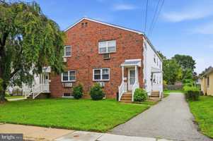 featured image of 7815 Queen St #A