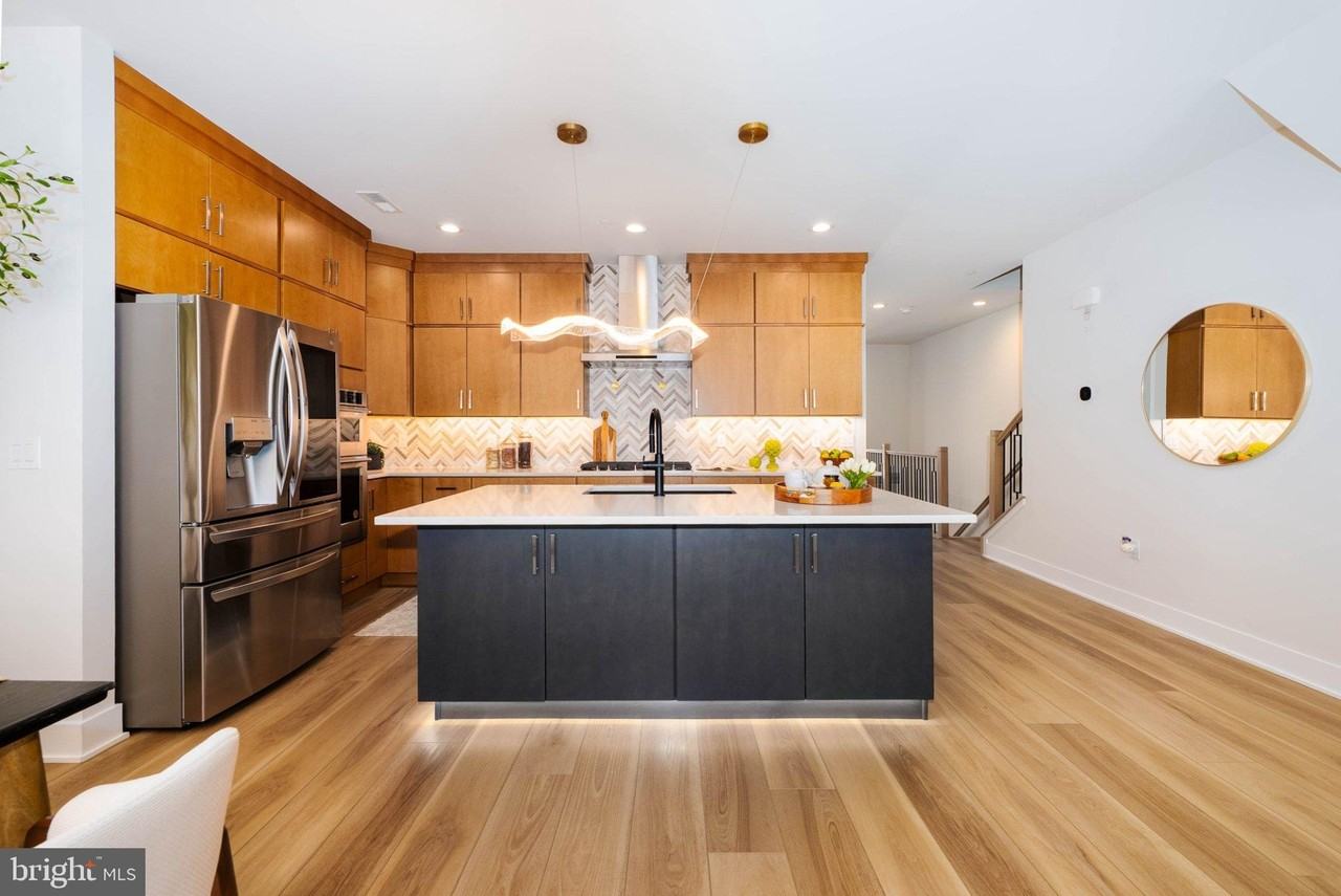 305 Manion Aly - Photo 3 of 25