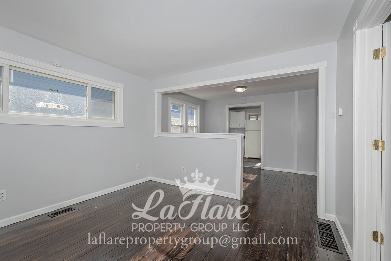 5313 307th St #1 - Photo 4 of 19