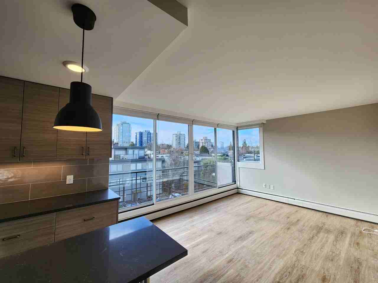 1550 West 10th Avenue #305 - Photo 5 of 16