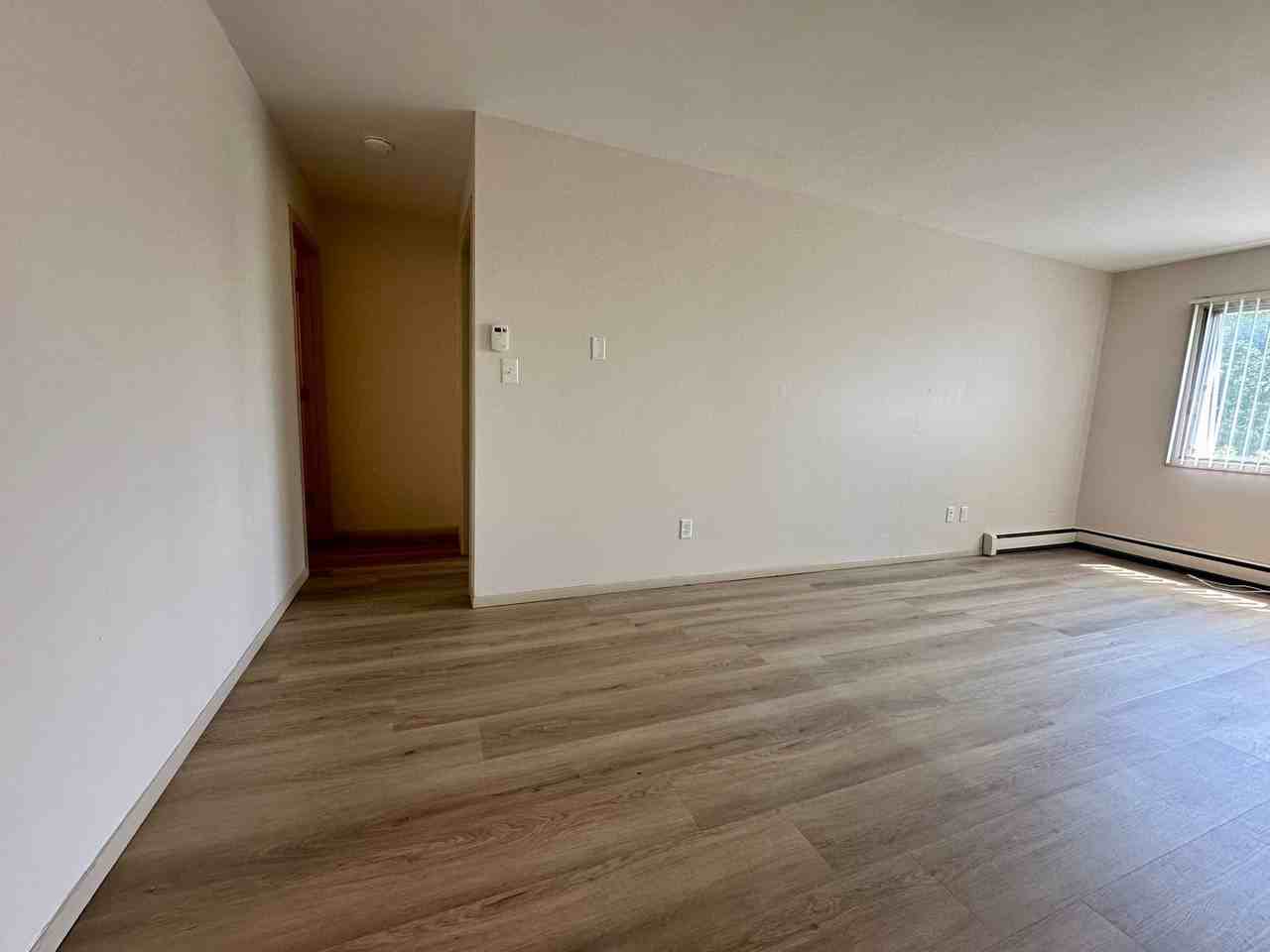 1670 Shawano Ave - Photo 3 of 7