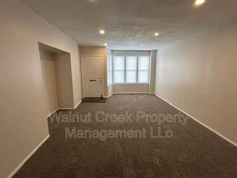 203 Florida Ave #812EERIE - Photo 5 of 11