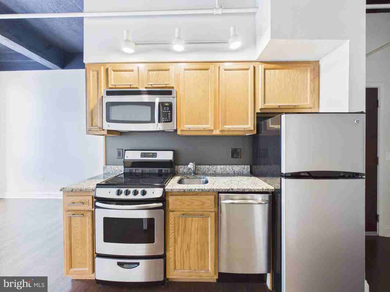 1600 Chestnut St #311 - Photo 2 of 21