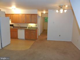 289 Greenough St - Photo 1 of 1
