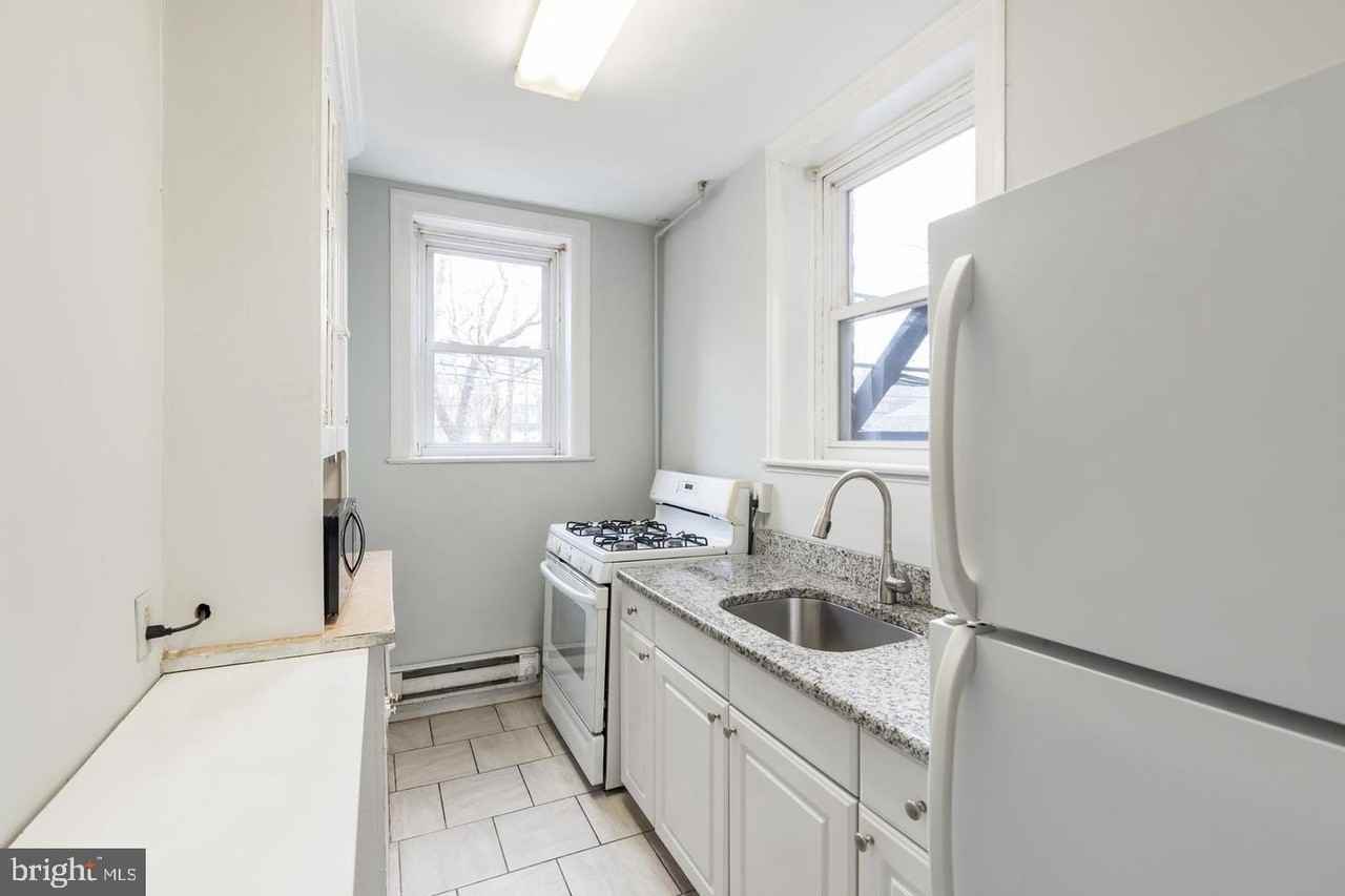 2115 N 63rd St #2F - Photo 5 of 14