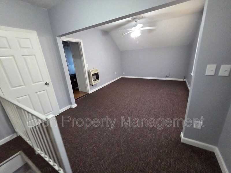 95 Langdon St #3 - Photo 7 of 13