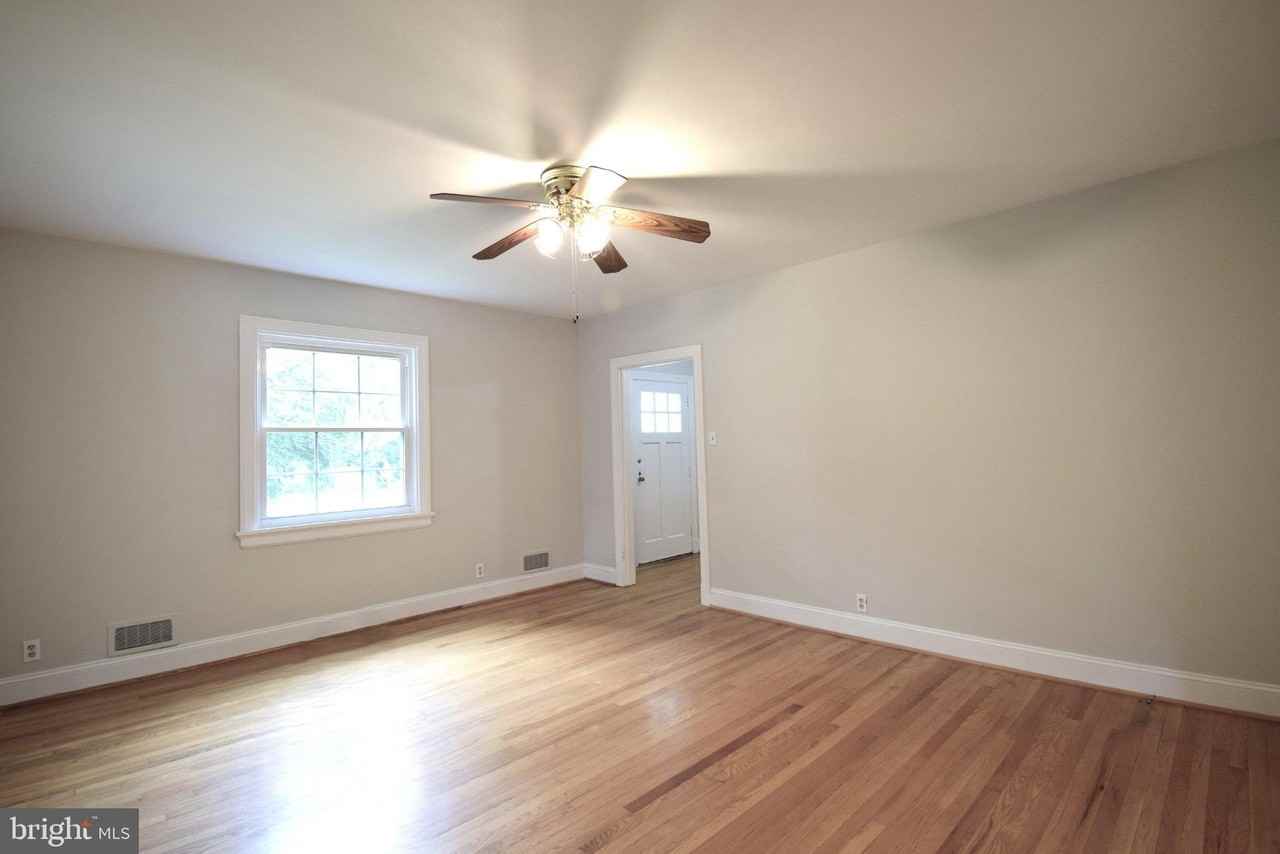 133 Maury Ave - Photo 6 of 40