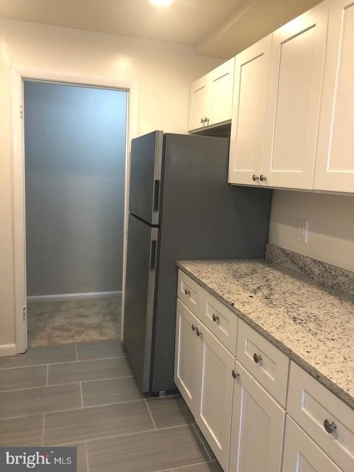 1931 Wilson Ln #T3 - Photo 4 of 16