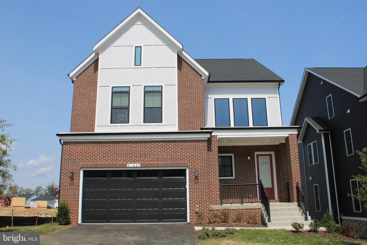 41887 Night Nurse Cir - Photo 2 of 47