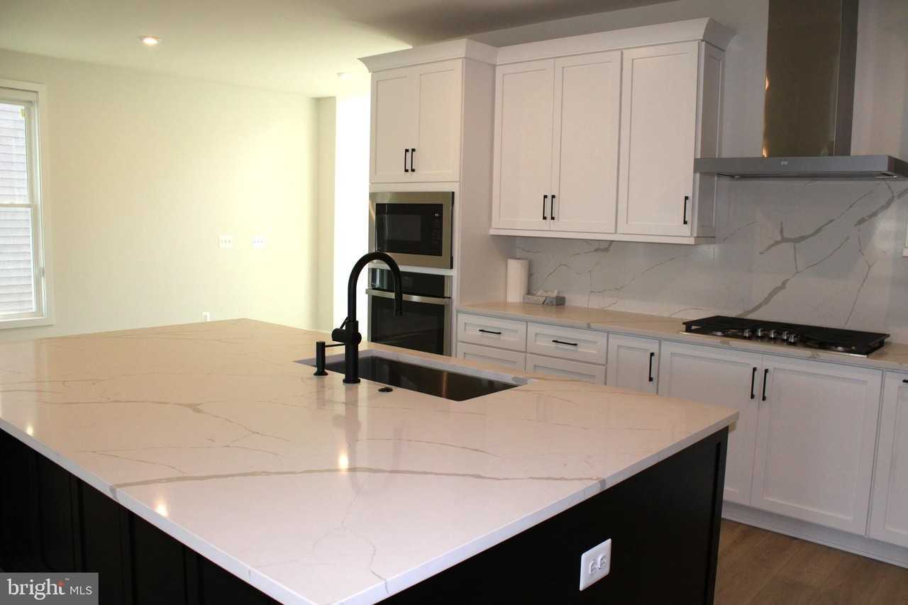 41887 Night Nurse Cir - Photo 5 of 47