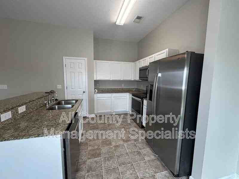 237 Windy Hollow Dr - Photo 7 of 11
