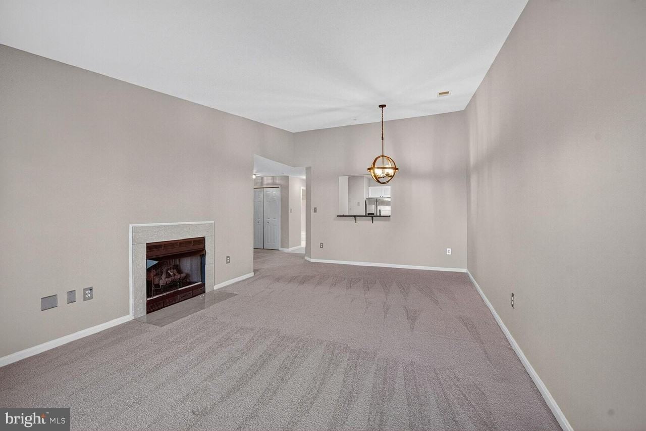 44084 Natalie Ter #301 - Photo 3 of 15