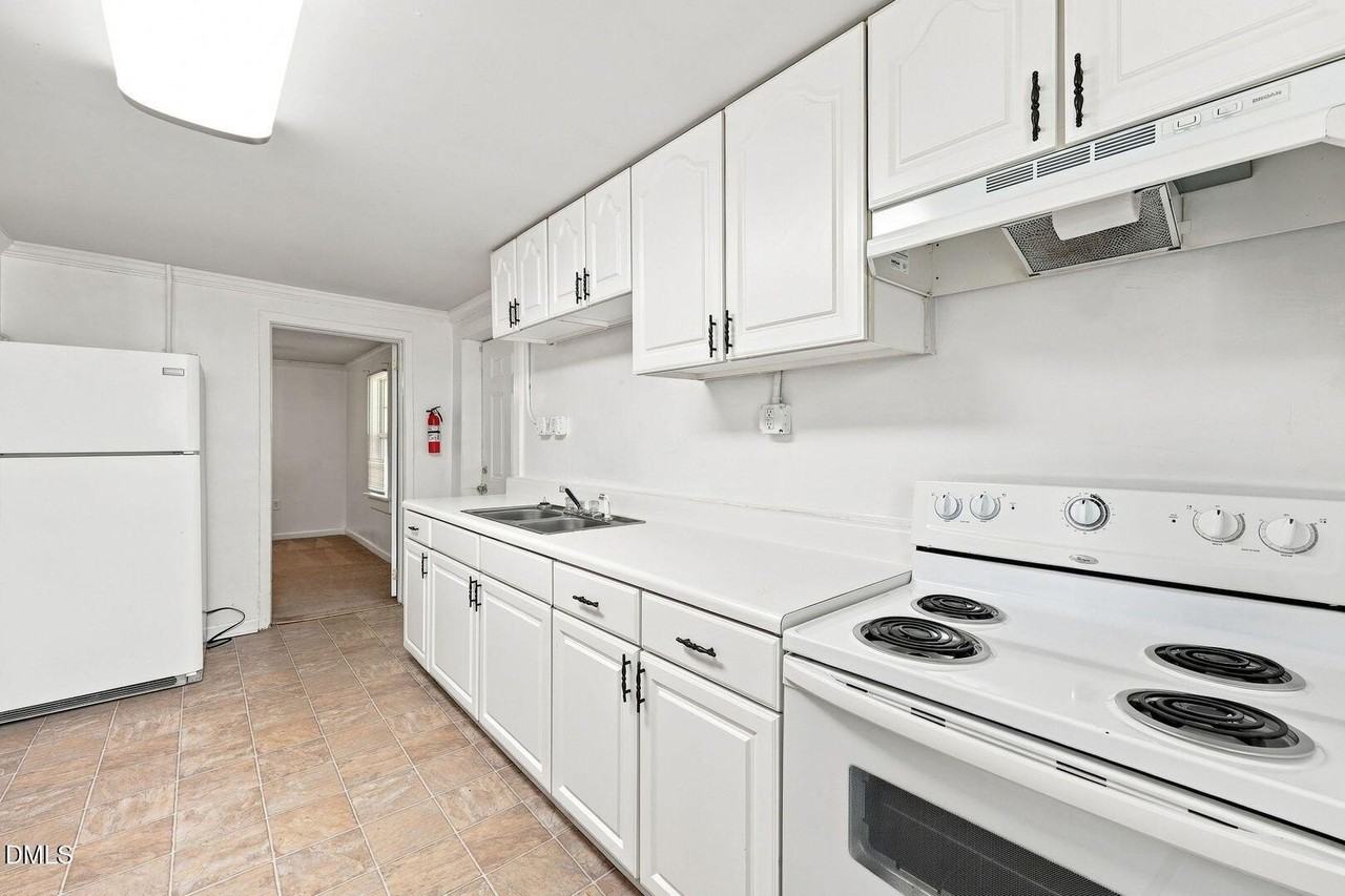 101 E Woodall St #D - Photo 7 of 29