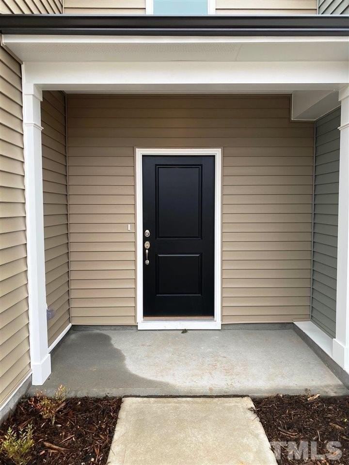 405 Vassar Dr - Photo 2 of 24