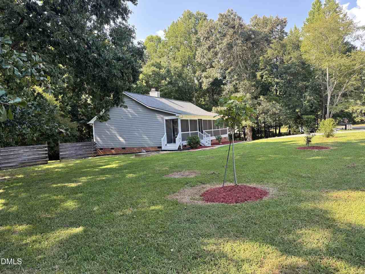 7612 Wheatland Dr - Photo 3 of 22