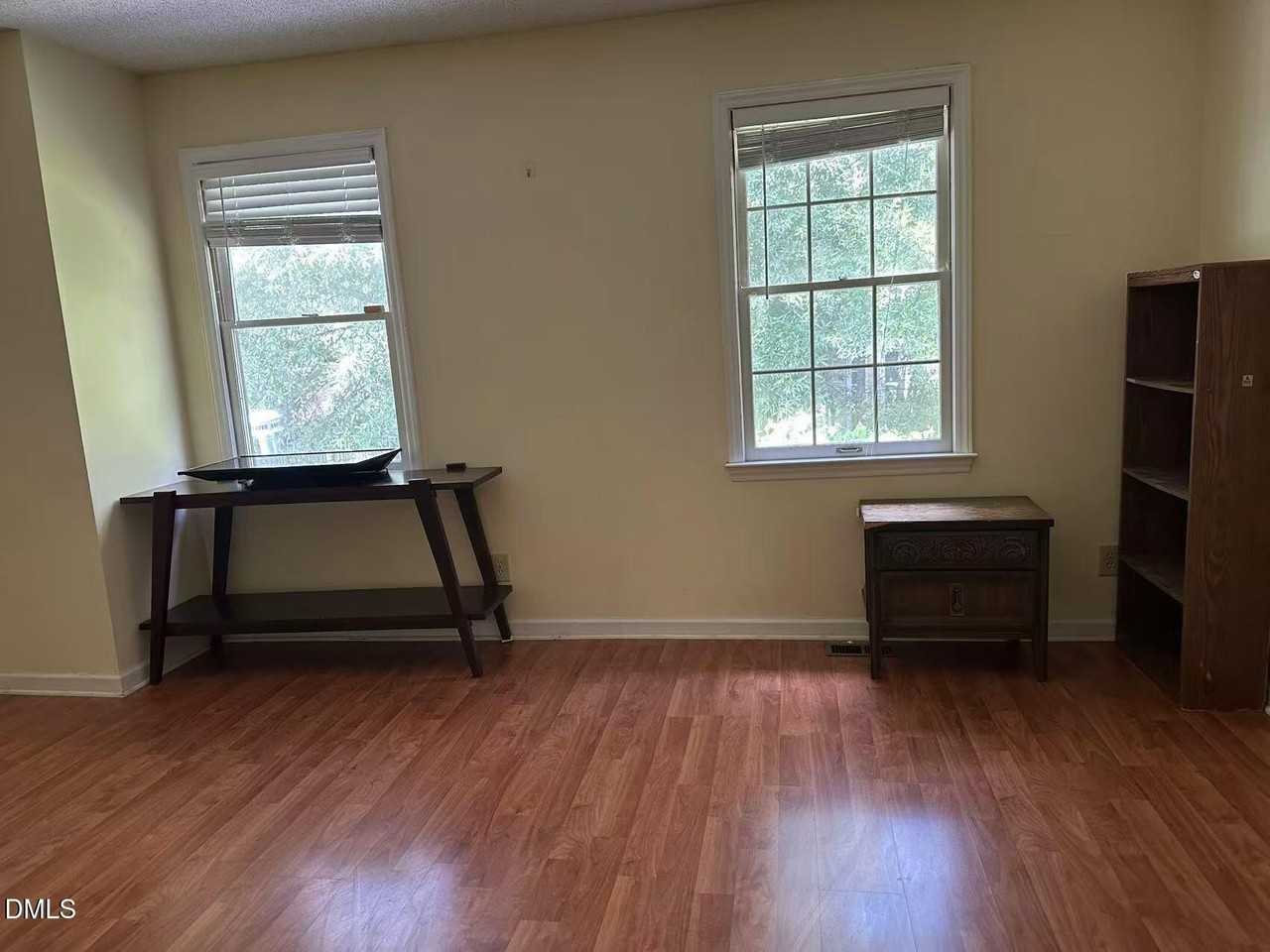 224 Saint Andrews Ln - Photo 4 of 7