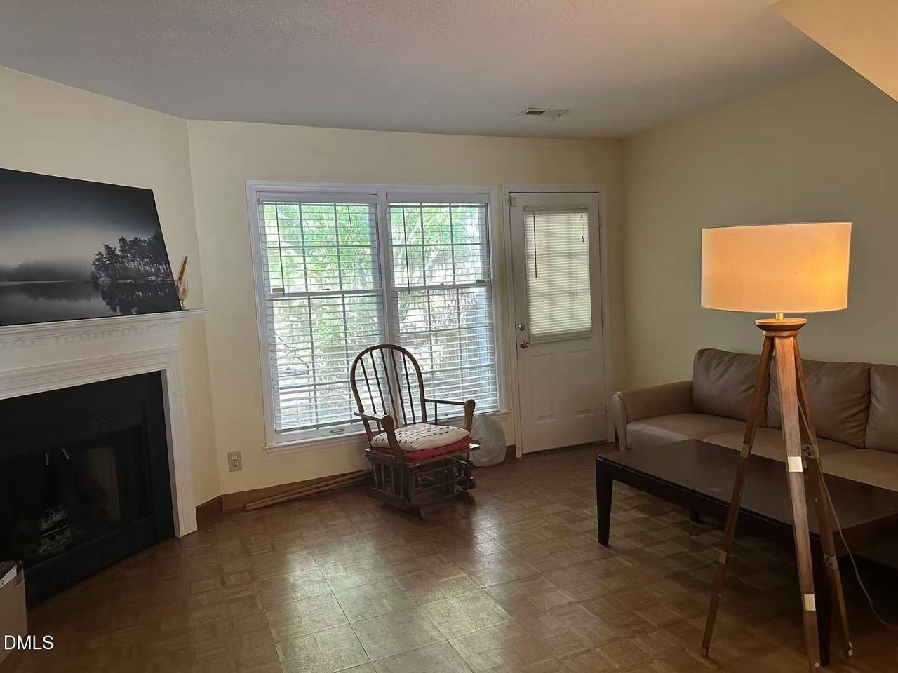 224 Saint Andrews Ln - Photo 2 of 7