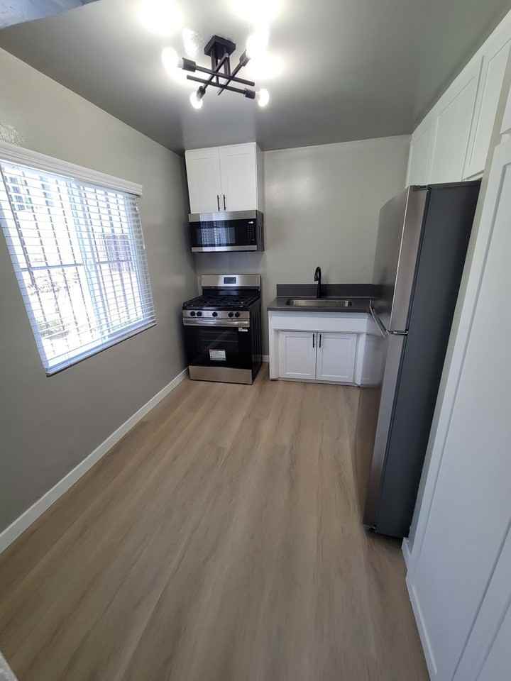 4066 Coco Ave Properties LLC - Photo 2 of 27