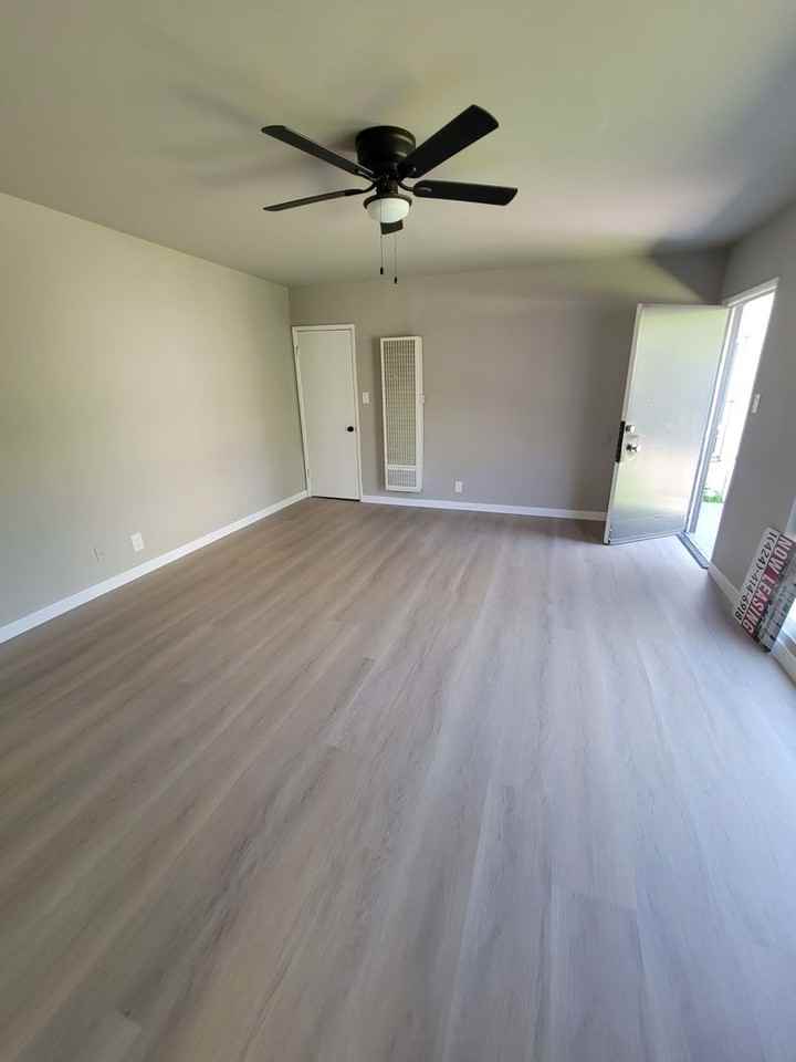 4066 Coco Ave Properties LLC - Photo 4 of 27