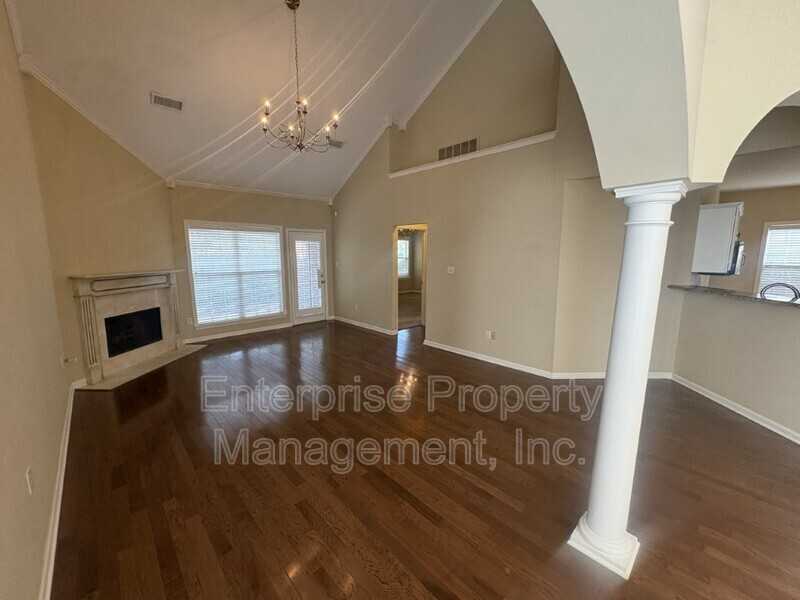7476 Bakers Glenn Ln - Photo 5 of 27