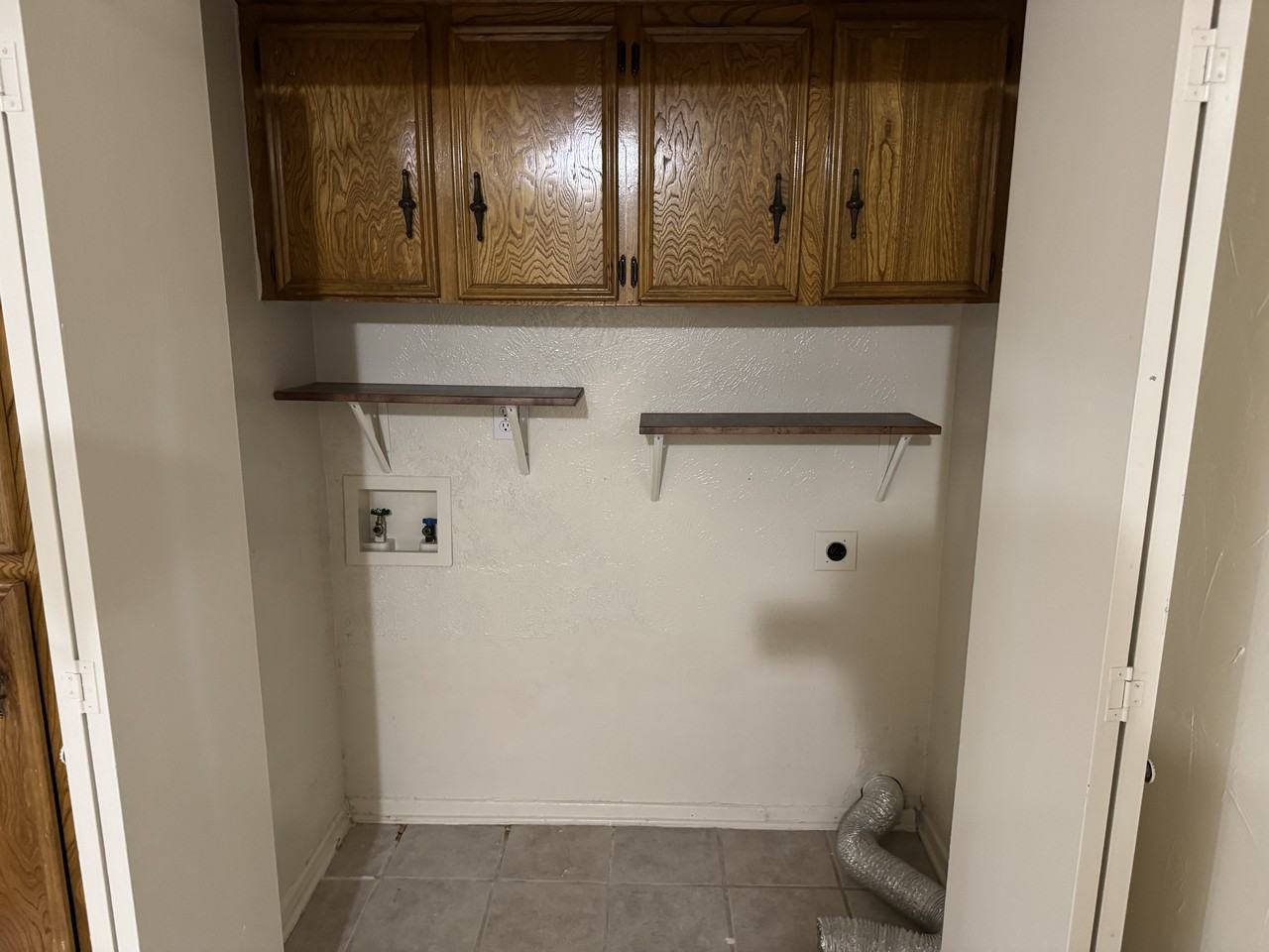 905 Bluebird Dr #905 - Photo 4 of 9