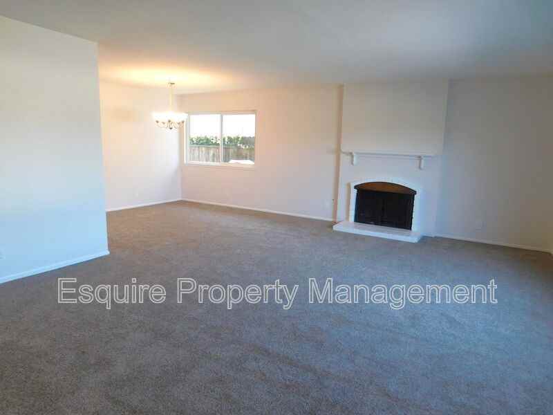 1521 Patricia St - Photo 3 of 20