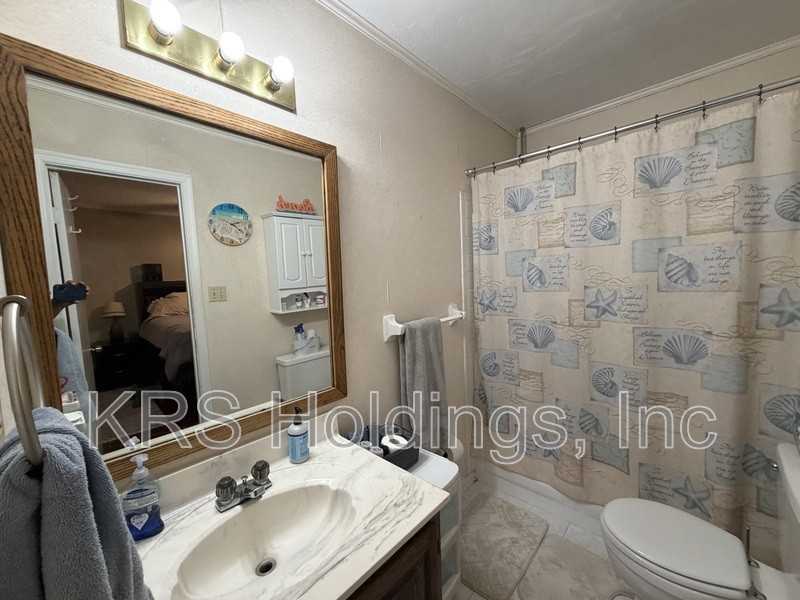 4024 Barkleaf Dr - Photo 4 of 11