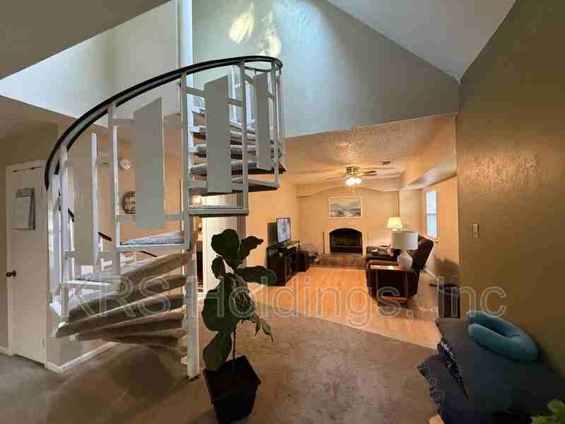 4024 Barkleaf Dr - Photo 6 of 11