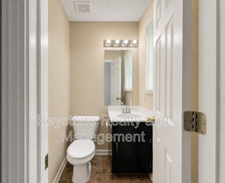 1909 Timberline Cir - Photo 6 of 11