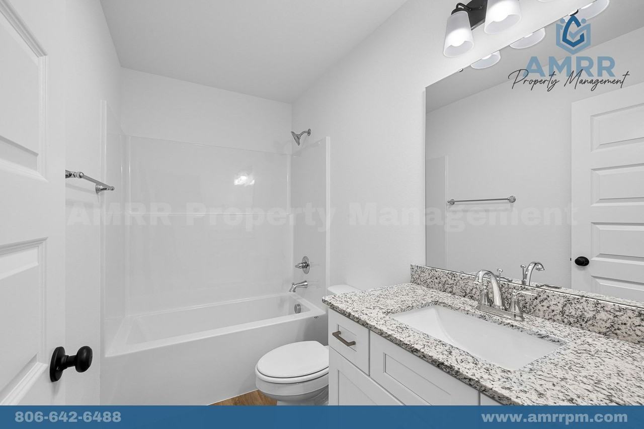 301 Golden Field Rd - Photo 6 of 30